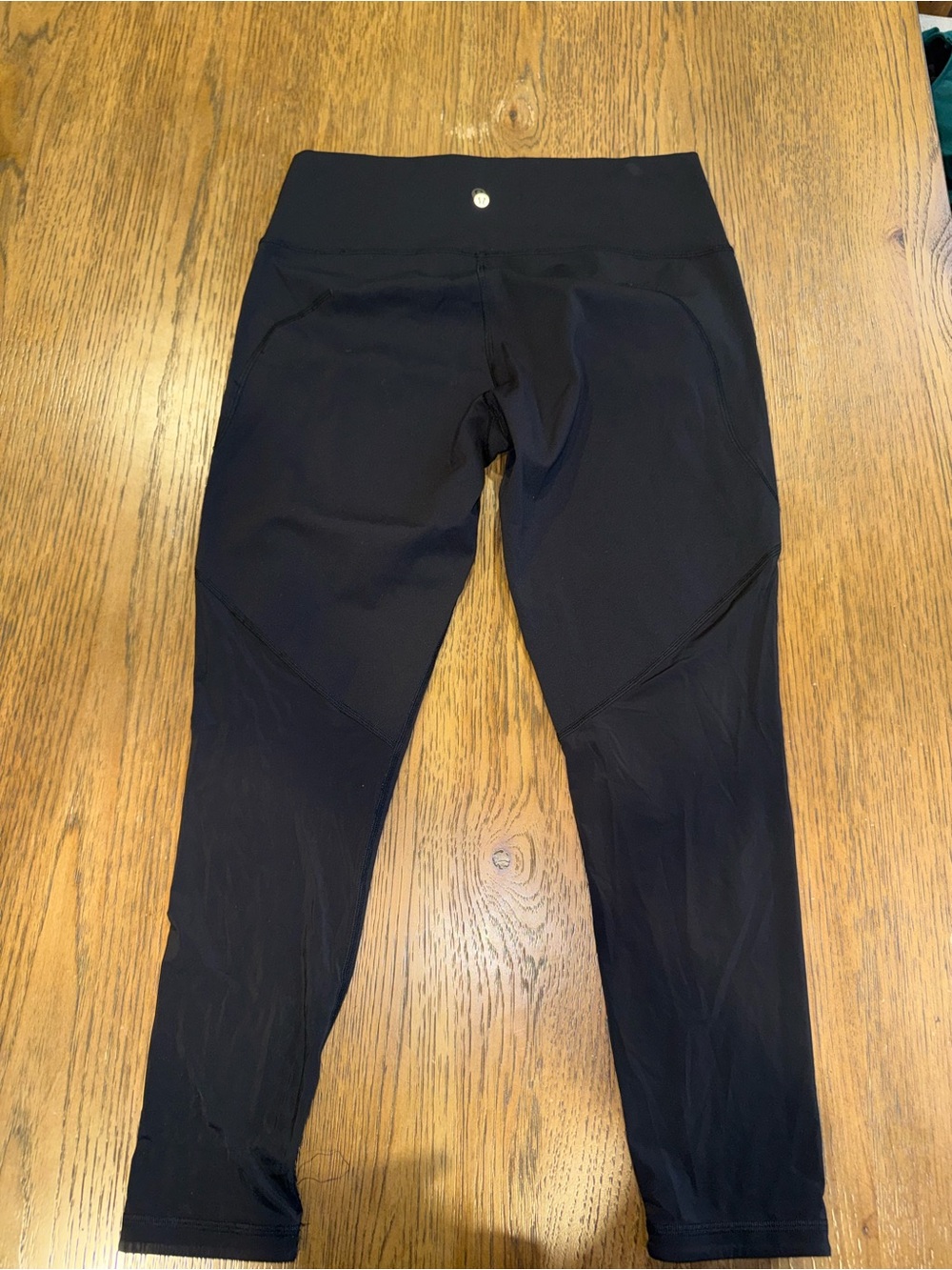 lululemon leggings - Picture 2 of 4